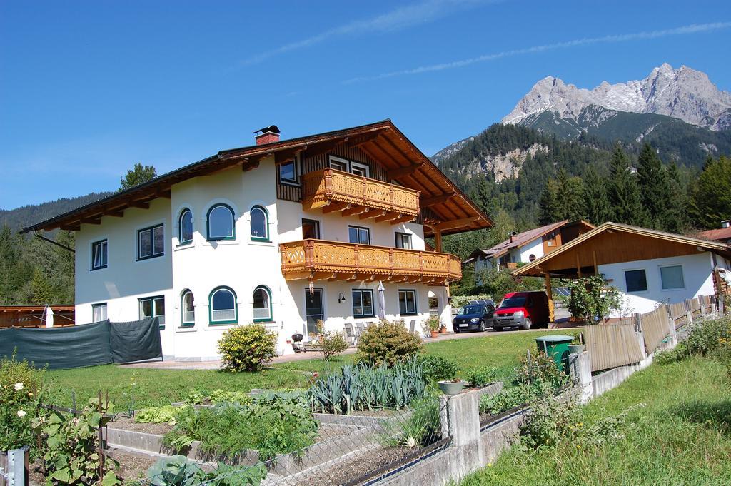 Apartamento Landhaus Brugger Saalfelden Exterior foto